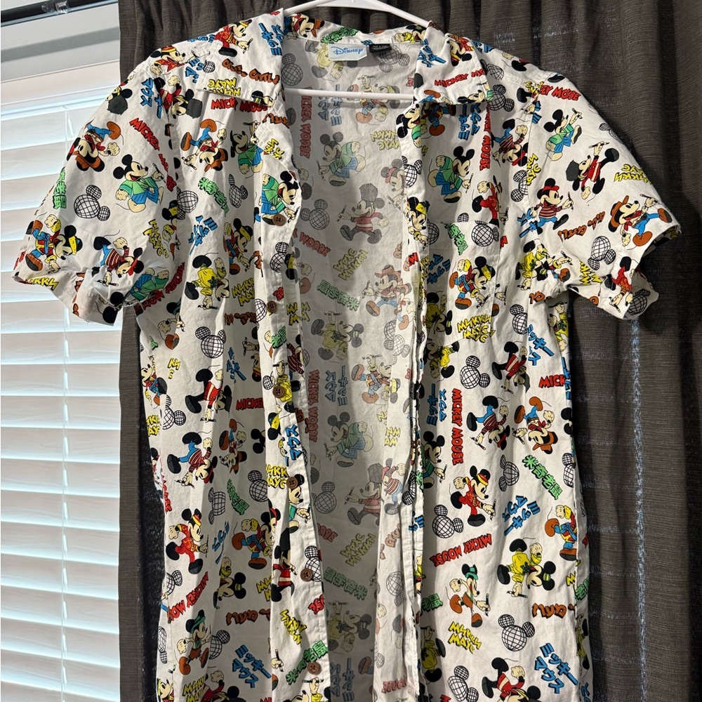Boxlunch Disney Mickey Mouse Button Down